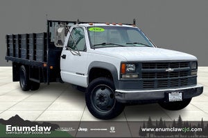 2001 Chevrolet C3500 HD Chassis